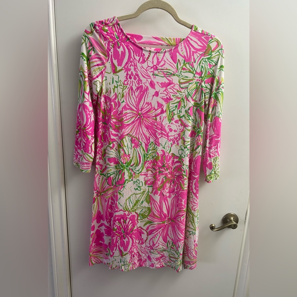 Lilly Pulitzer size small Floral Pink and Green Dress. Koala Me Maybe J23